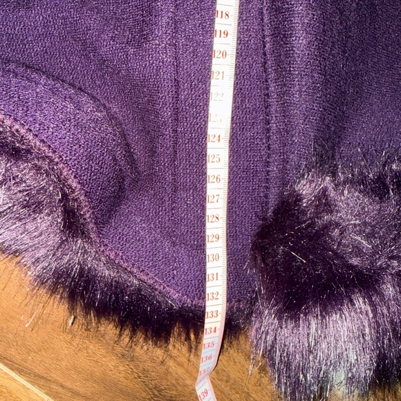 Mulberry Rich Purple Wool Garment - Picture 7 of 11